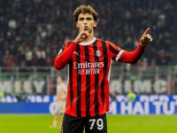 半岛体育链接-AC米兰后防困境，主帅寻求解决方案