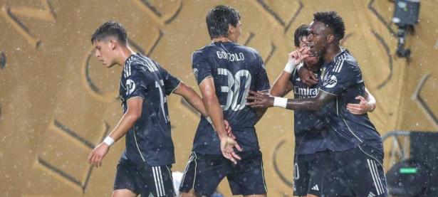 半岛体育亚洲官网-重要比赛！球队面对国际豪强展开对决