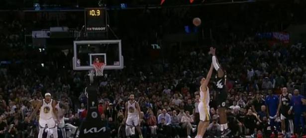 半岛体育网站入口-灰狼逆转魔术，取得一场关键胜利的简单介绍