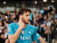 半岛体育中国官网-那不勒斯将在下个赛季引进两名新前锋，球队实力或再度强化的简单介绍