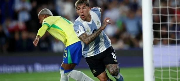 半岛体育网页版-阿根廷足球盛宴：布宜诺斯艾利斯队崭露头角，瑞士队遭遇挑战的简单介绍