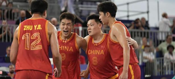 半岛体育官方登录入口-包含球员实力碰撞在中国篮球职业联赛的词条