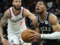 半岛体育官网入口-全部开火！雄鹿胜快船