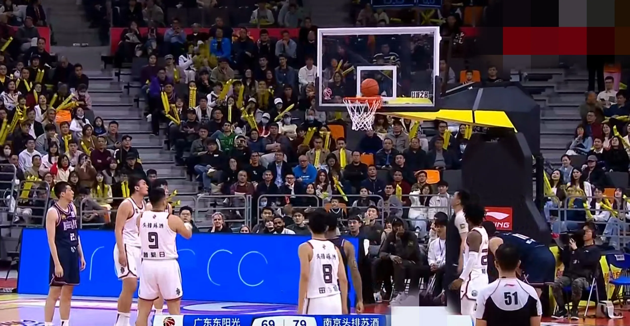 凭借一波广东队,CBA季后赛成功三杀,现场观众齐声高喊的简单介绍 凭借一波广东队,CBA季后赛成功三杀,现场观众齐声高喊的简单介绍
