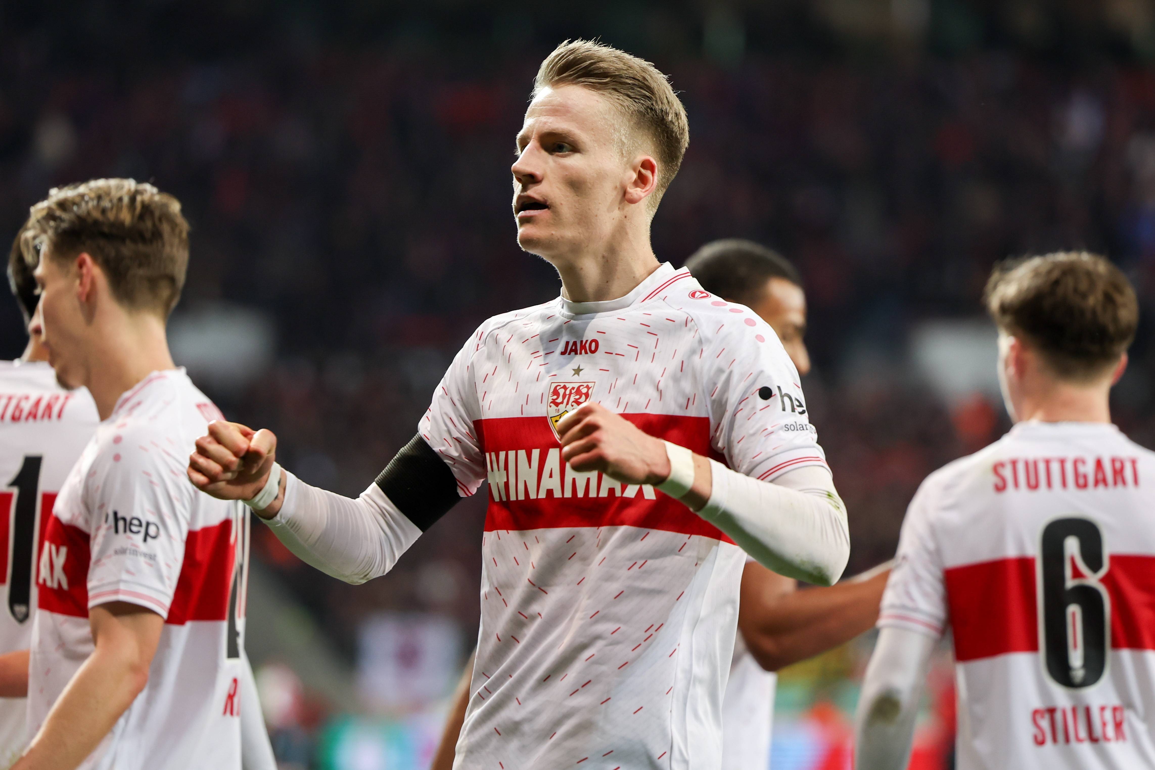 斯图加特客场全取三分,排名持续攀升 斯图加特客场全取三分,排名持续攀升