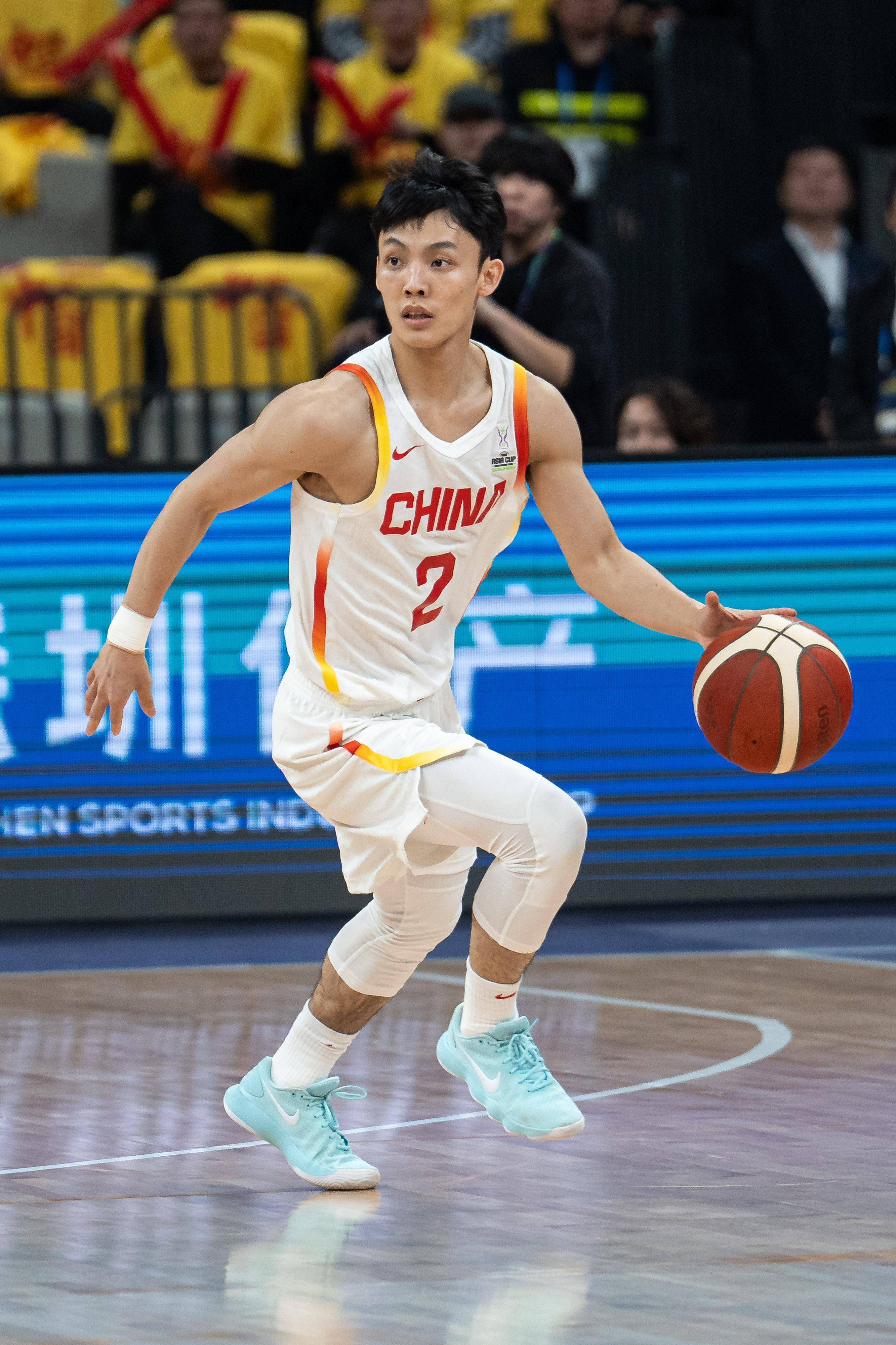 国家队求稳求胜,本土球员呈现出色表现 国家队求稳求胜,本土球员呈现出色表现