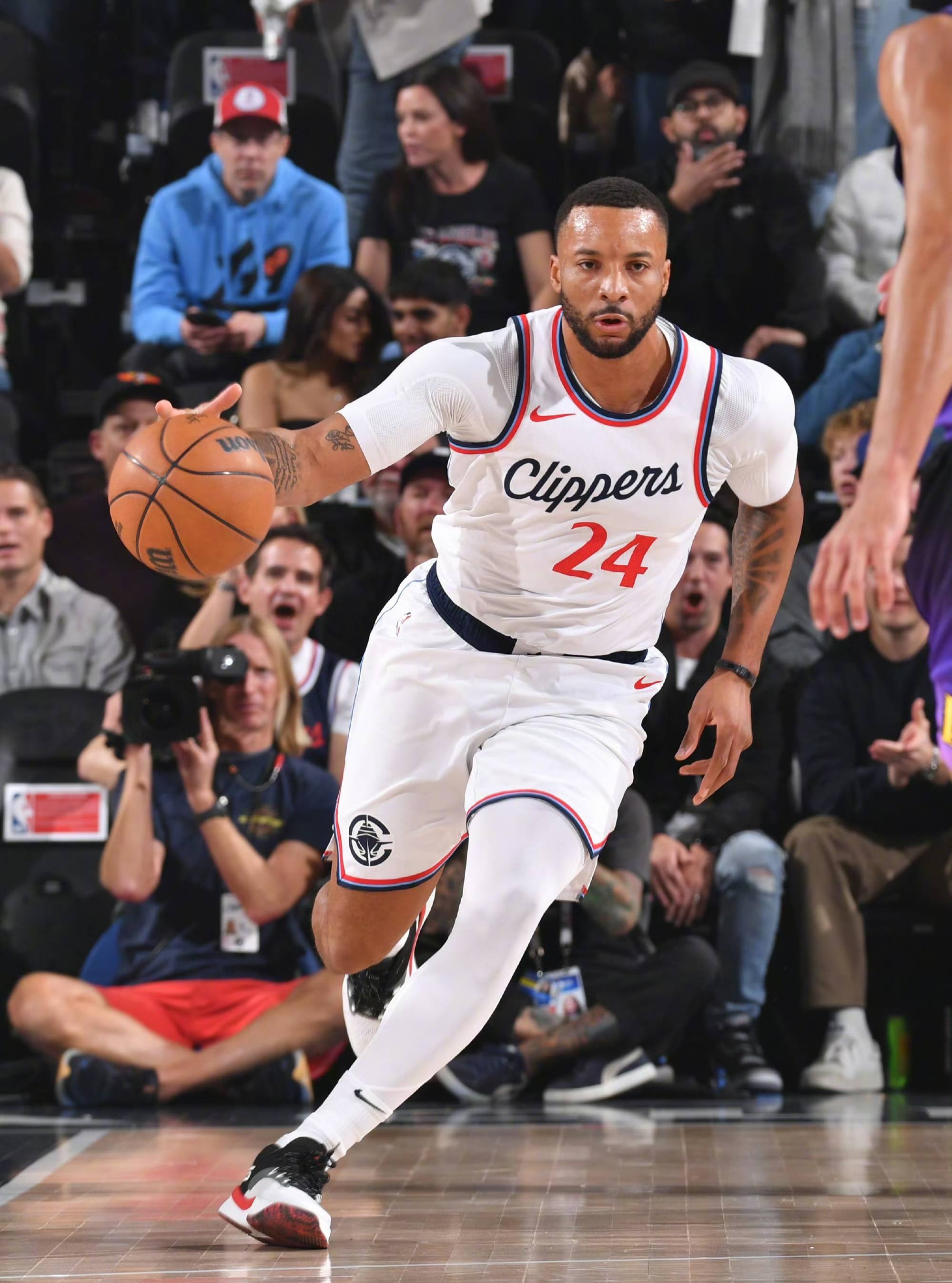 快船力克热火,终结对手连胜 快船力克热火,终结对手连胜