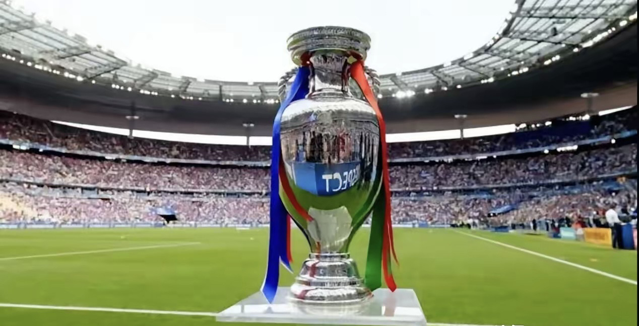 斯洛伐克在欧洲杯资格赛中喜获胜利 斯洛伐克在欧洲杯资格赛中喜获胜利